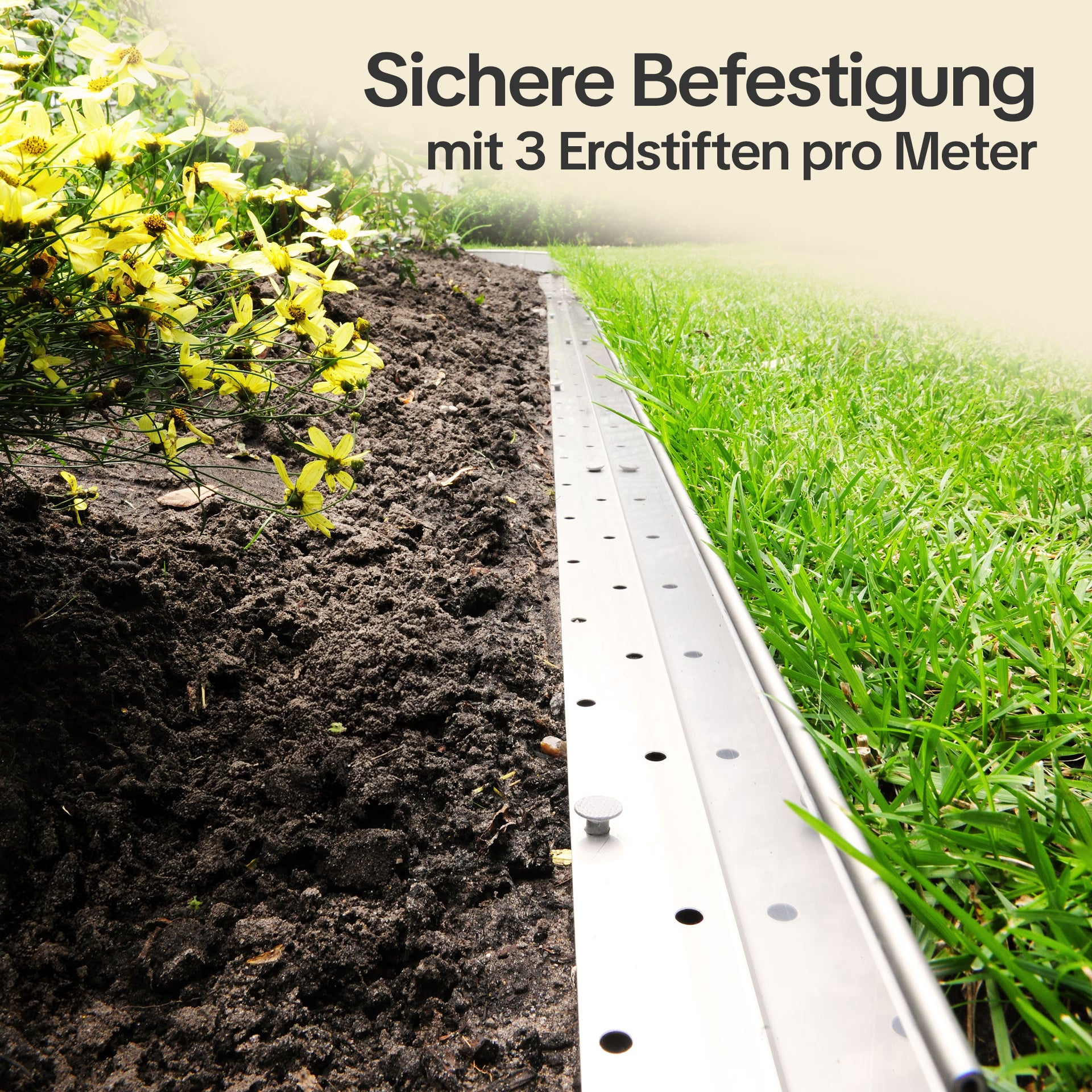 Gerade Beeteinfassung wird mit Erdstiften sicher im Beet befestigt