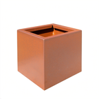 Unbepflanzter Pflanzkübel Clarus aus Cortenstahl nahtlos verschweißt