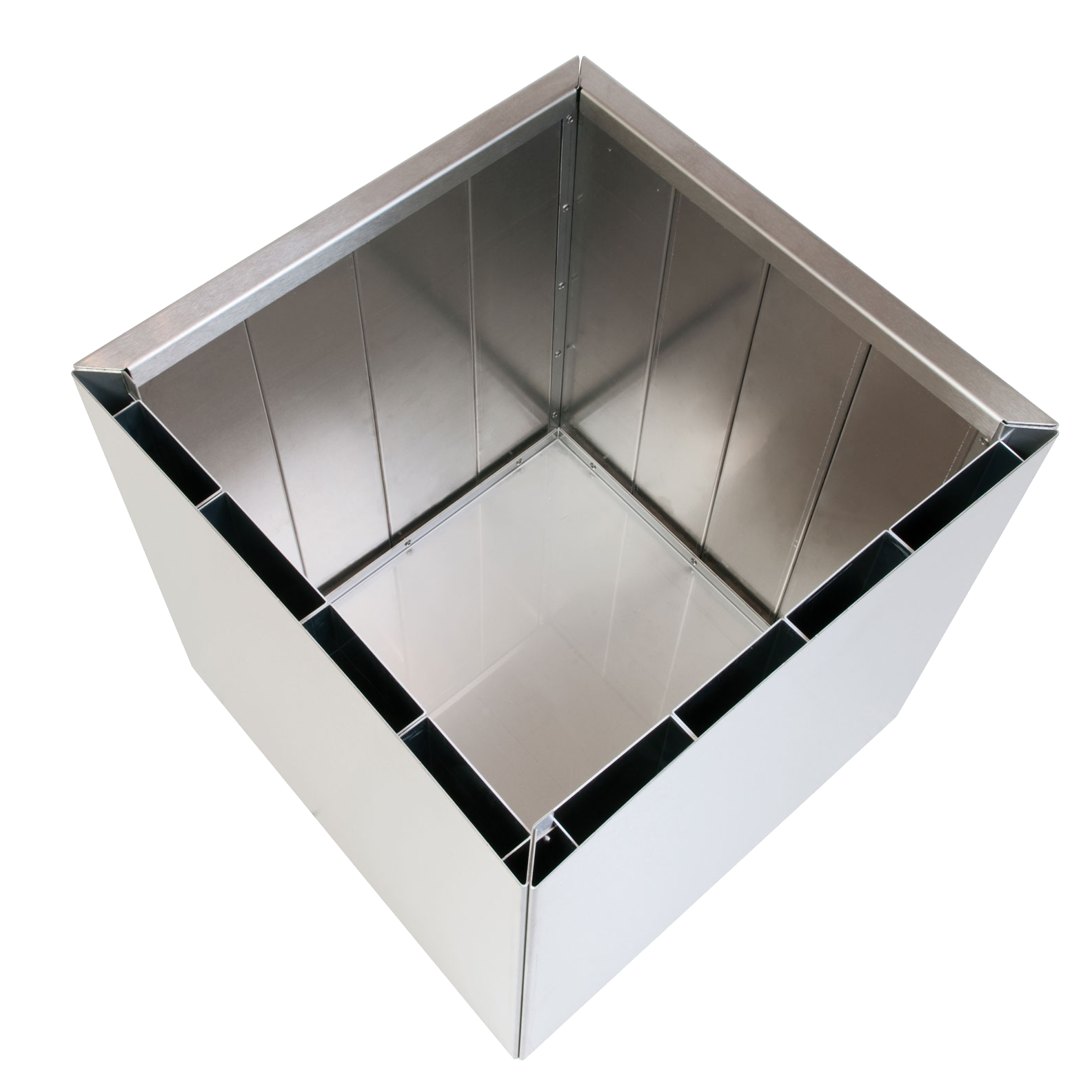 Isolierende Luftschicht als Frost- und Hitzeschutz im Pflanzkasten Duplex aus Edelstahl