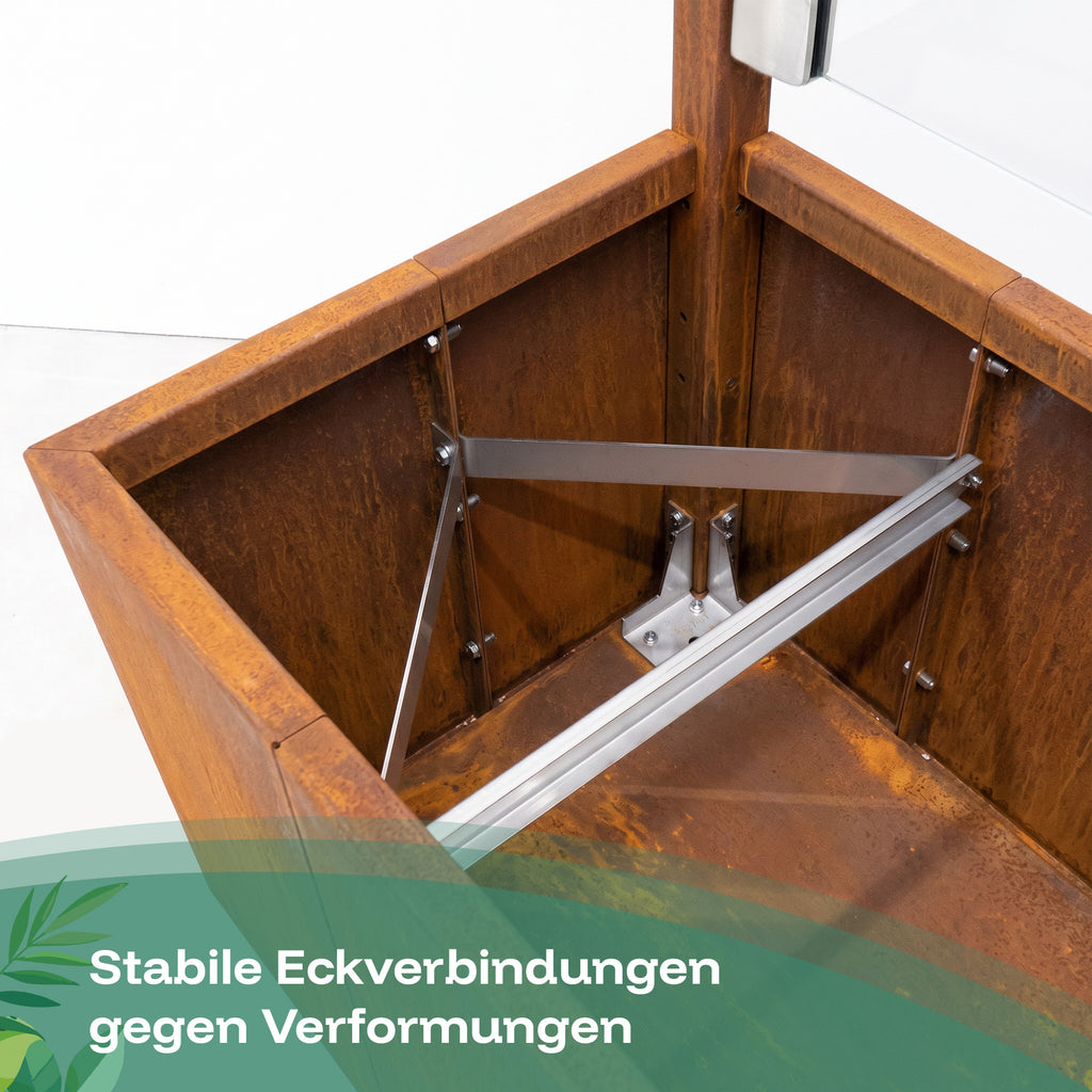 Der Pflanzkasten aus Corten-Stahl mit Edelrost hat stabile Eckverbindungen gegen Verformungen.
