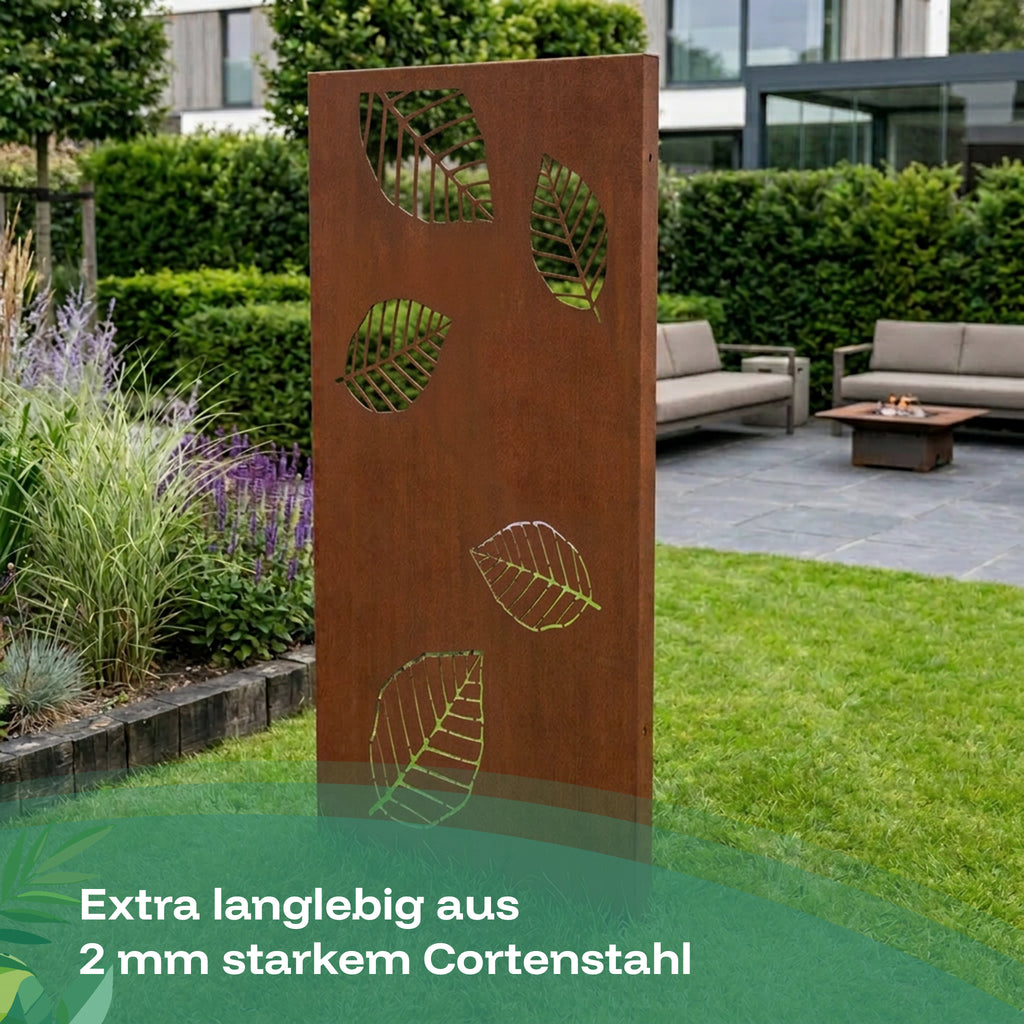 Das Corten-Panel mit Blattmuster ist extra langlebig und wird aus 2 mm starkem Cortenstahl gefertigt.